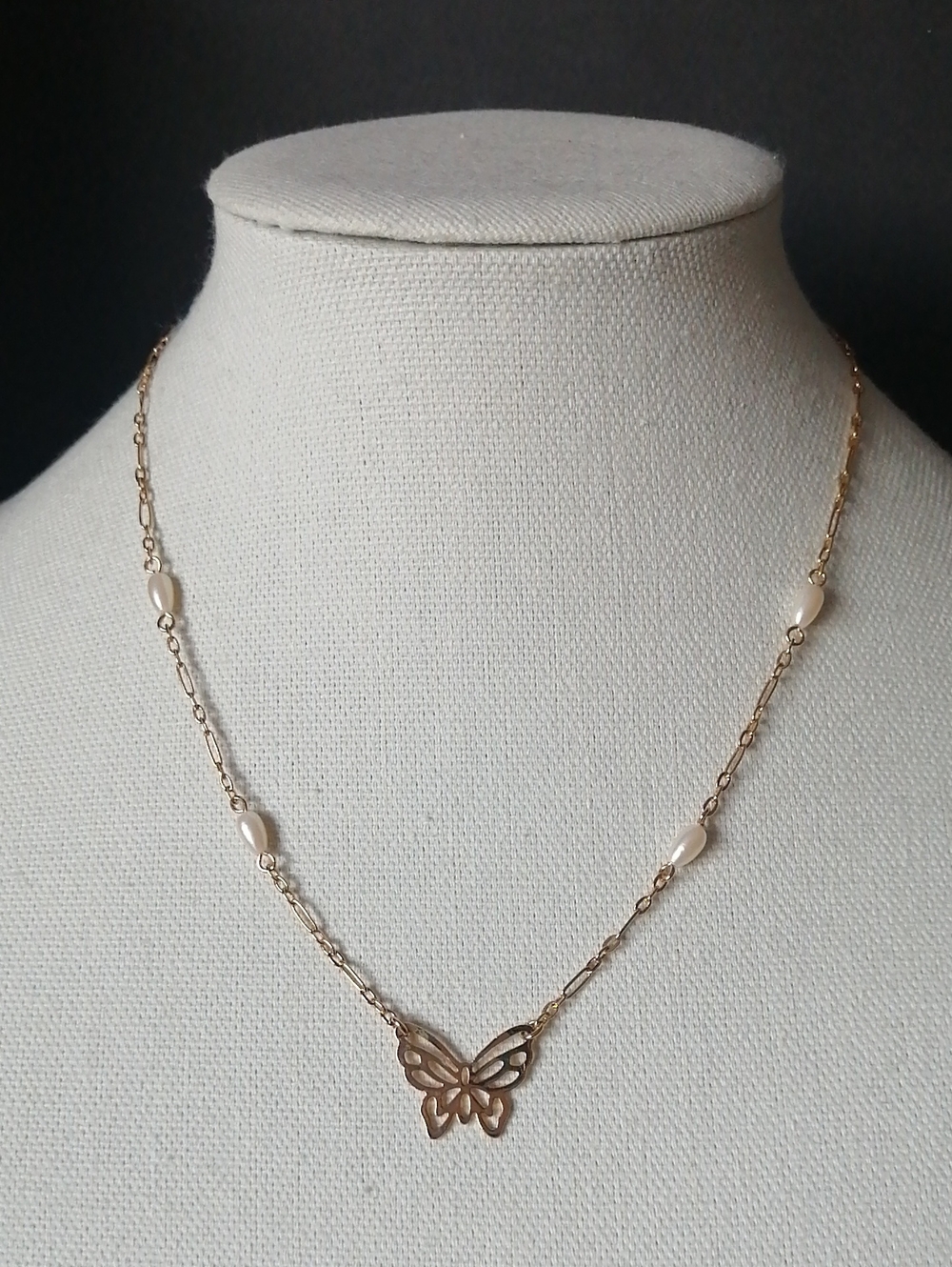 Vintage Dainty Filigree Butterfly Faux Rice Pearls Goldtone Chain Necklace